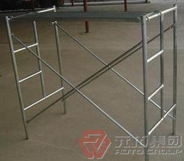 建筑門式腳手架配件有哪些？