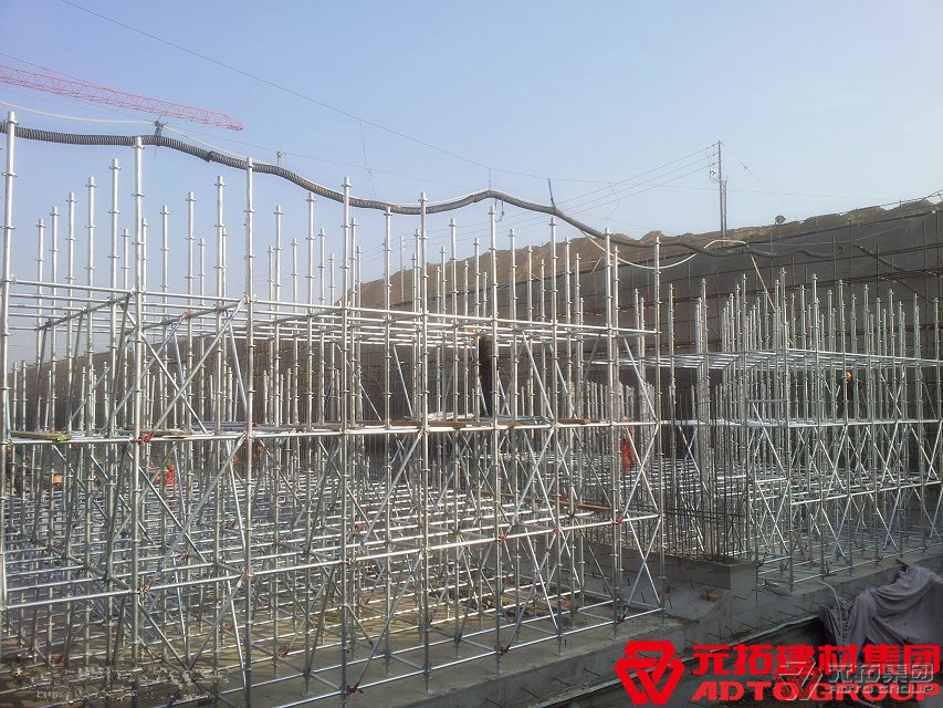 盤扣式腳手架在搭設過程中需要哪些技術措施？