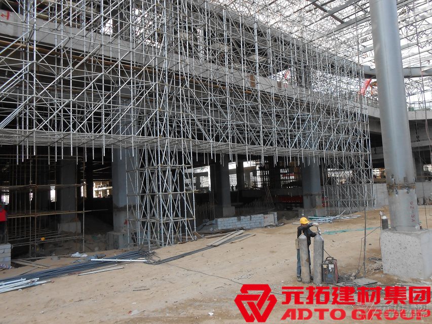 盤扣式腳手架有哪些特點？為什么比傳統(tǒng)腳手架貴？