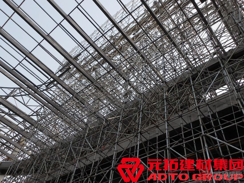 輪扣式腳手架與盤扣式腳手架有何差別？